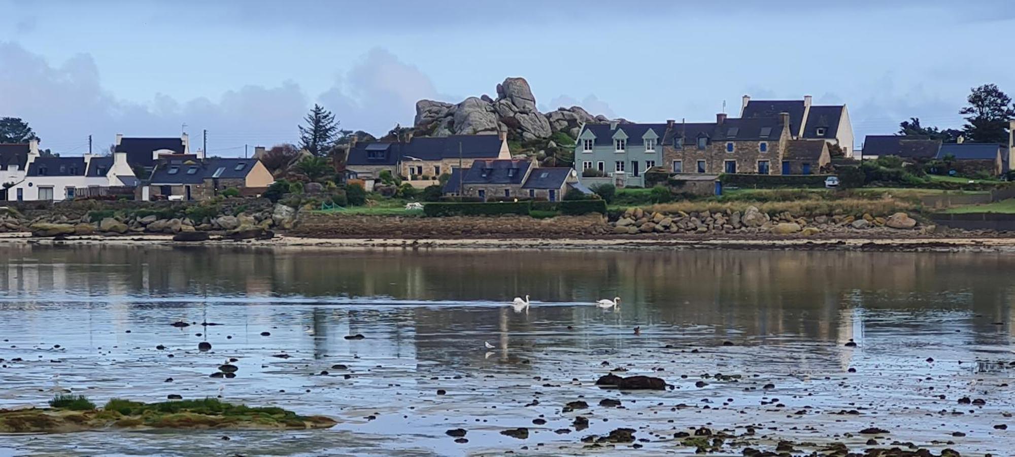 Kelerdut Plage Plouguerneau Luaran gambar